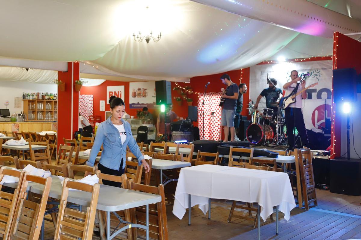 La Feria: la ciudad que renace de sus cenizas