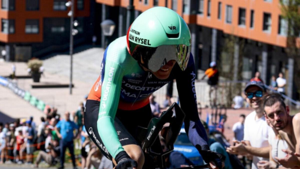 Paul Seixas, líder de la Itzulia