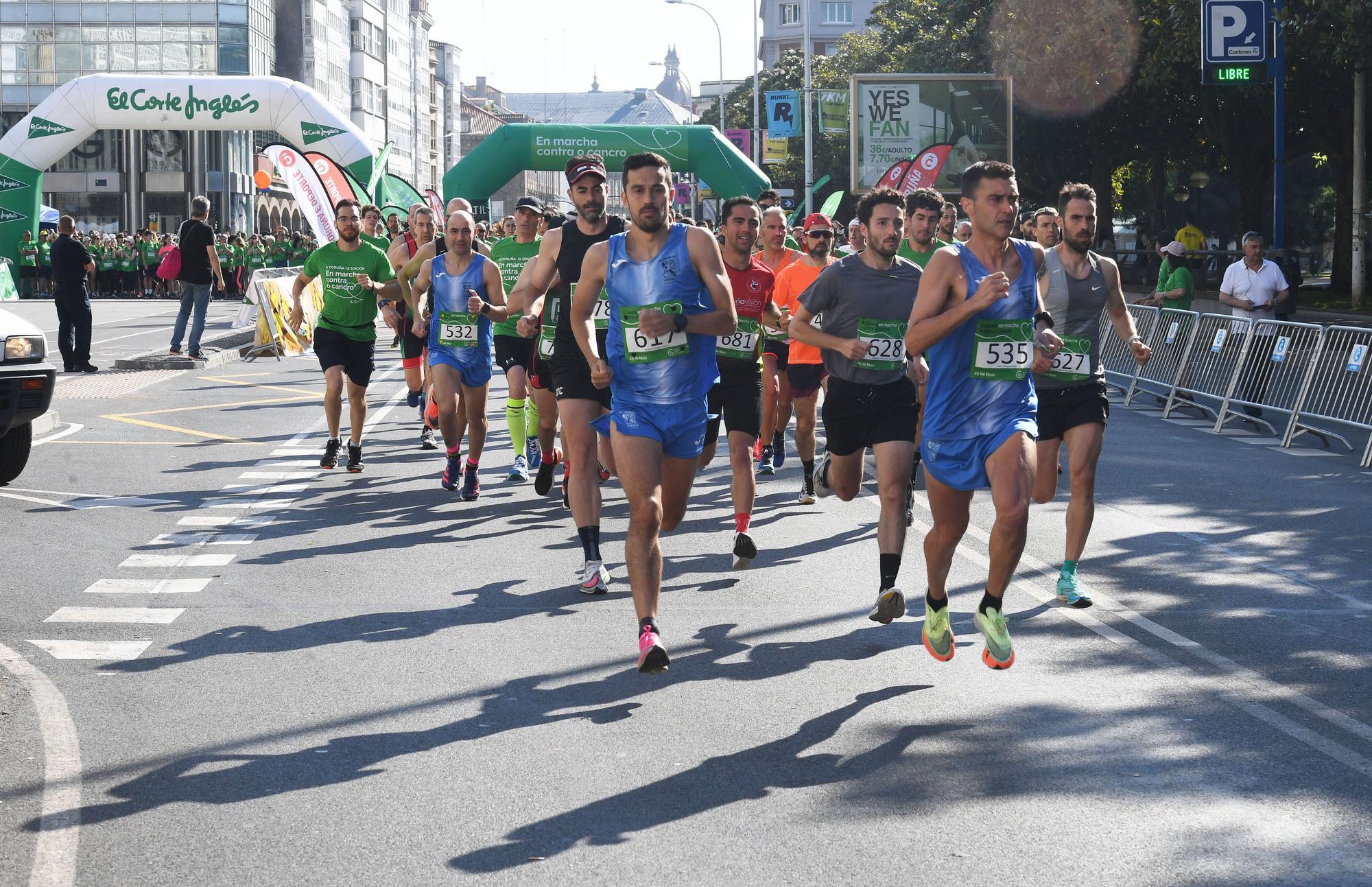 La Carrera contra el Cáncer tiñe de verde la ciudad