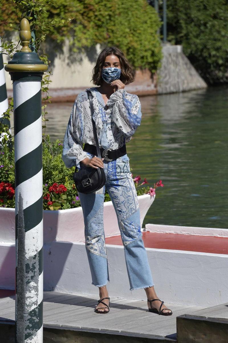 Taylor Hill con mascarilla en Venecia