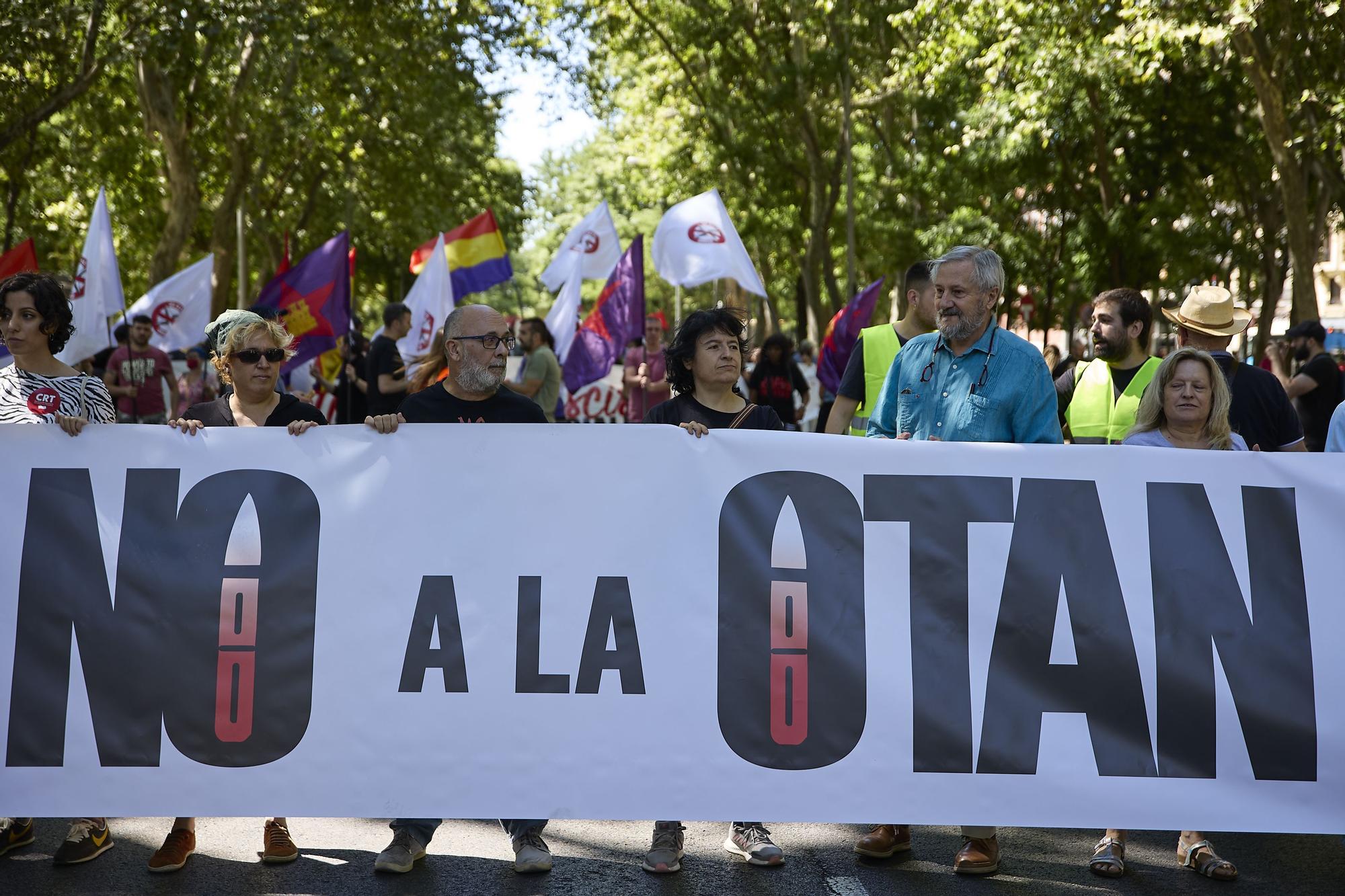 Marcha multitudinaria contra la cumbre de la OTAN en Madrid