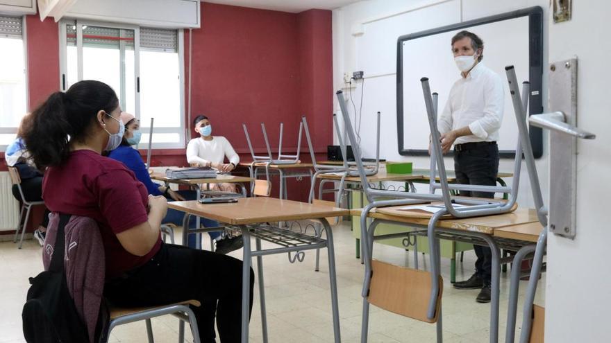Professors de Secundària exigeixen a Educació que no «regali» el batxillerat
