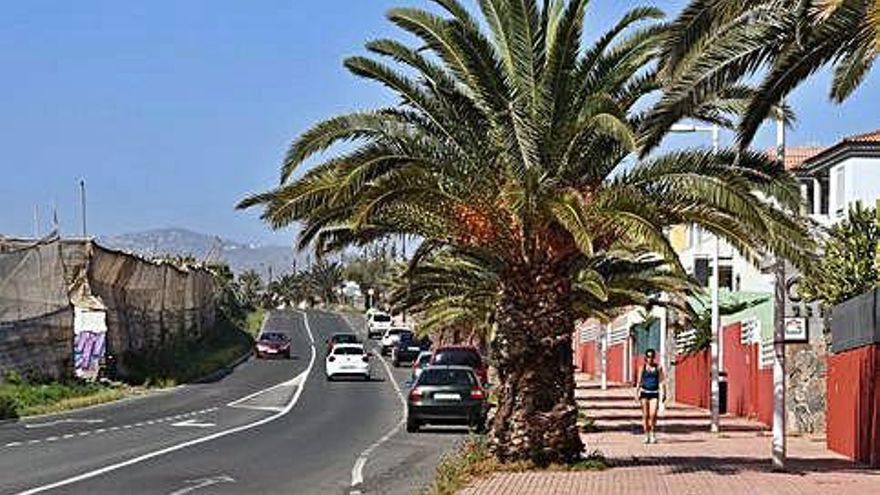Acera en la urbanización Costa Jardín, modelo para la ampliación.