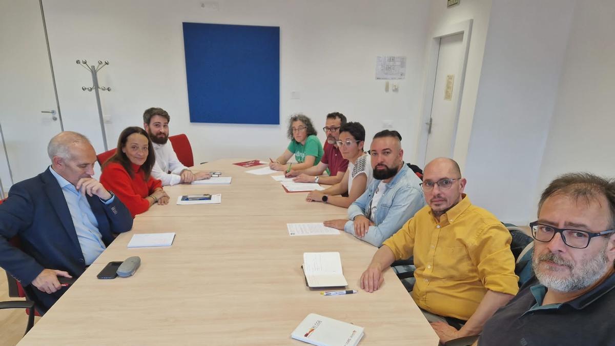 Reunión de la consejera de Educación, Carmen Susín, con STEA, este lunes.