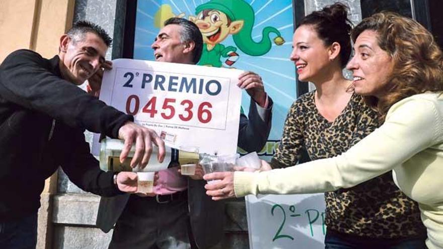 Los propietarios de la Pepita de Oro, en Palma, el pasado 22 de diciembre.