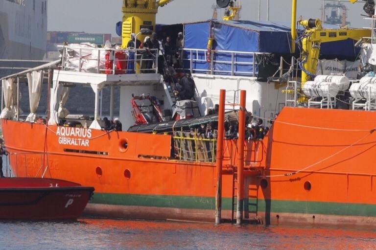 Llegada del Aquarius al Puerto de València