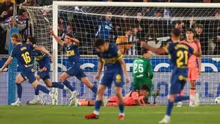 La resaca por el título deja al Barça sin la Liga de 100 puntos