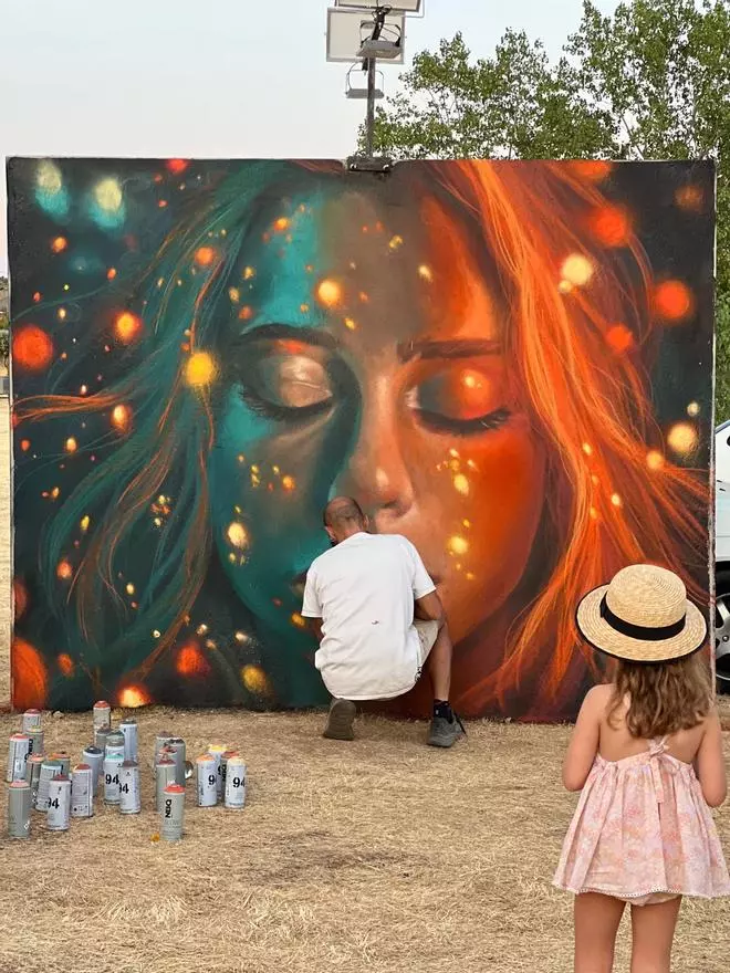 El pueblo de Aliste que convierte sus calles en un museo con 20 murales al aire libre