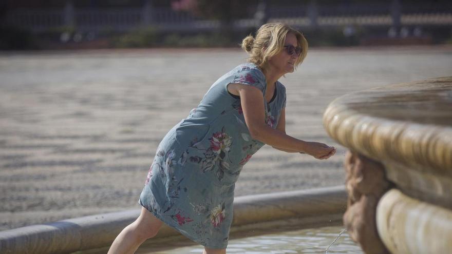 El calor alcanza los 42 grados y dispara los avisos en Andalucía