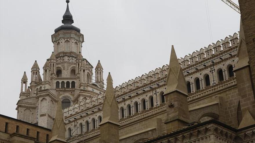 La catedral abre sus terrazas y el cimborrio como atractivo turístico