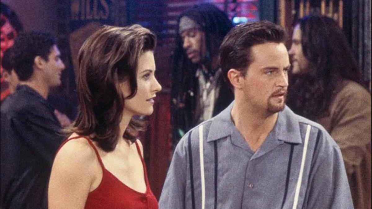 Los looks más icónicos de Monica Geller en 'Friends' que nos siguen inspirando