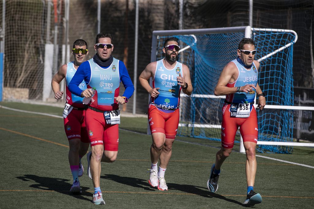 Duatlón en el campo de fútbol de Archena