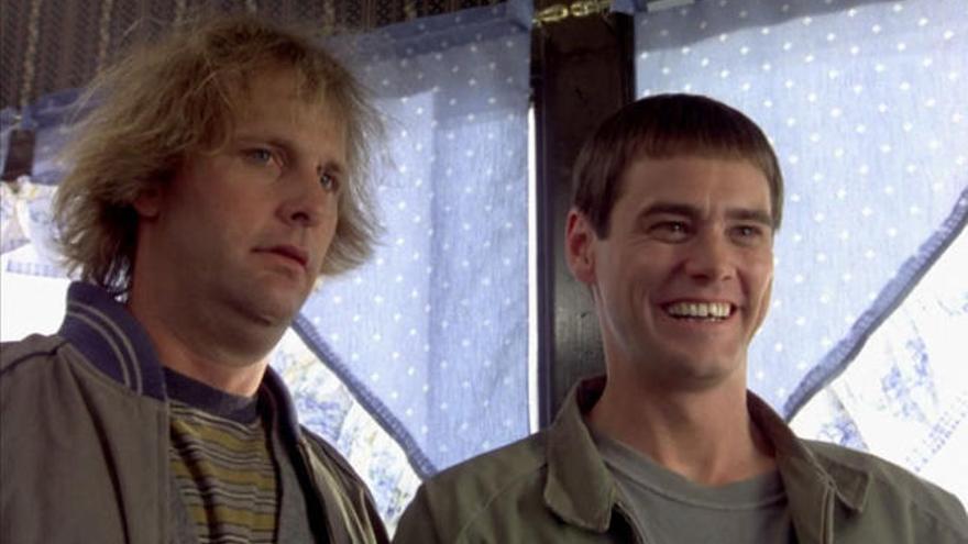 Jim Carrey y Jeff Daniels en &quot;Dos tontos muy tontos&quot;.