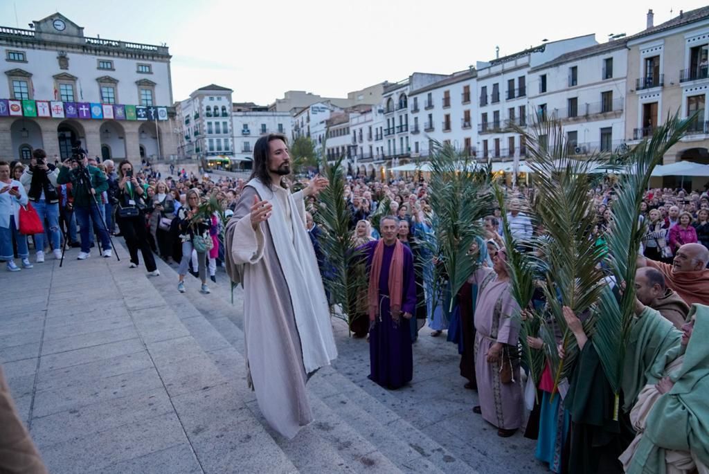 Las imágenes de la Pasión Viviente de Cáceres