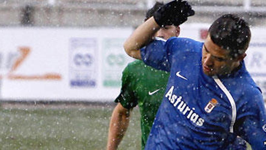 El Real Oviedo se coloca segundo tras ganar al Toledo