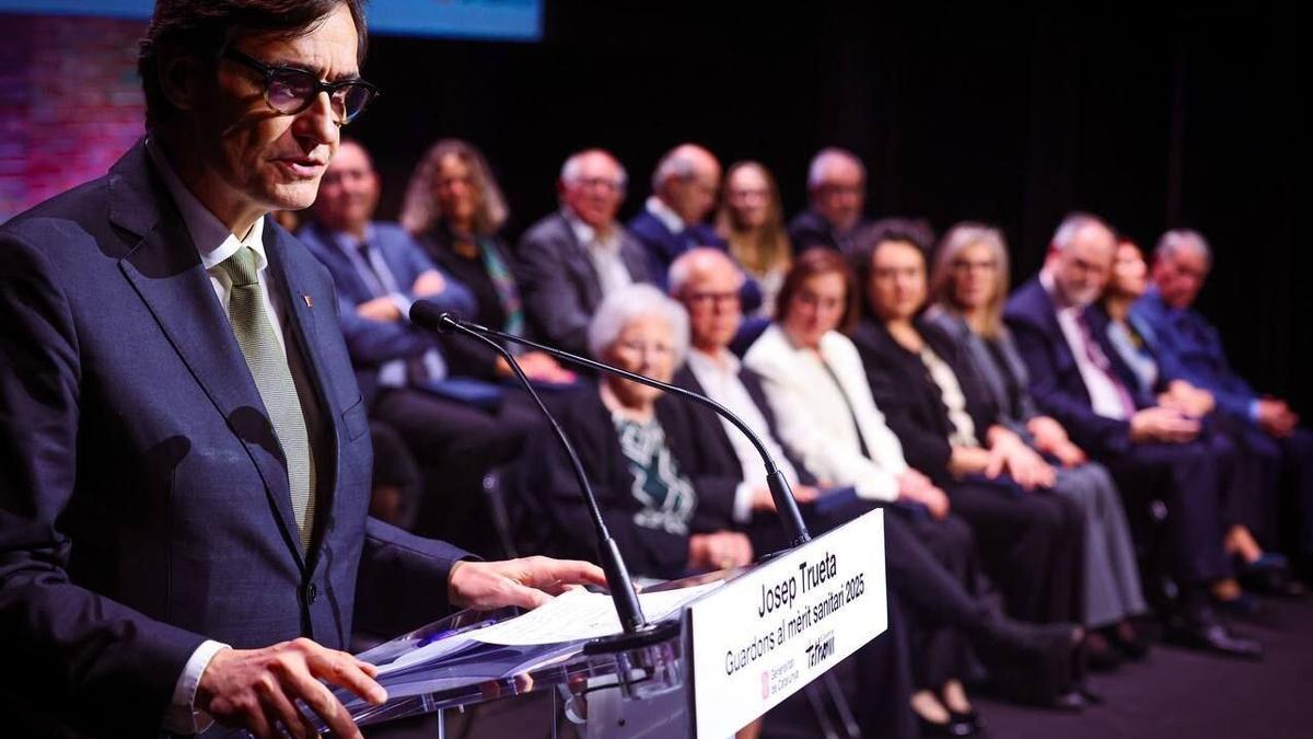 El presidente de la Generalitat, Salvador Illa, en el acto de entrega de las medallas Josep Trueta al mérito sanitario.