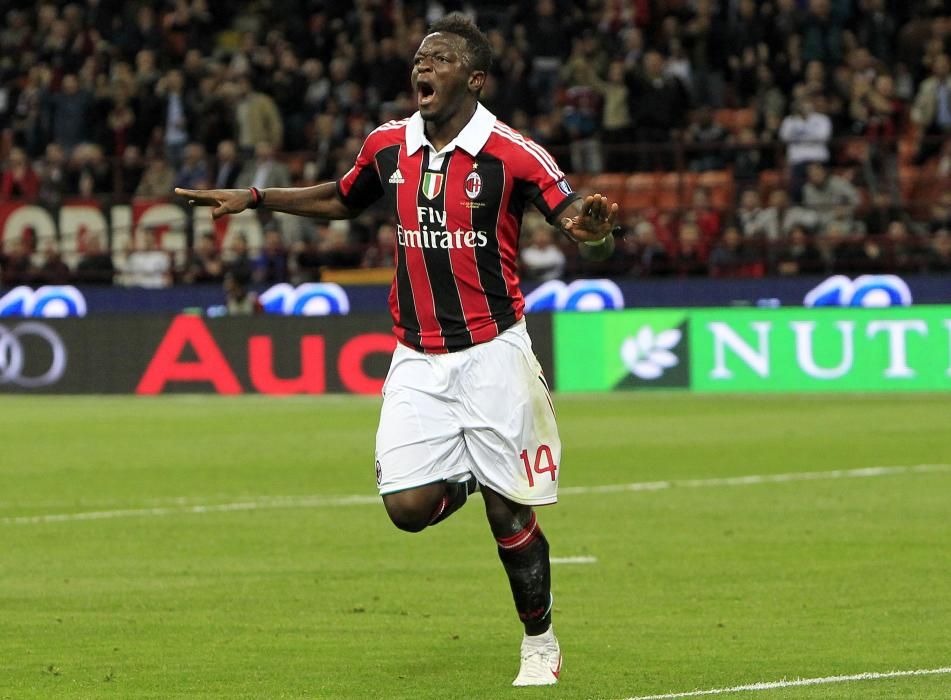 7.- Sulley Muntari – 392 partidos – 14 expulsiones