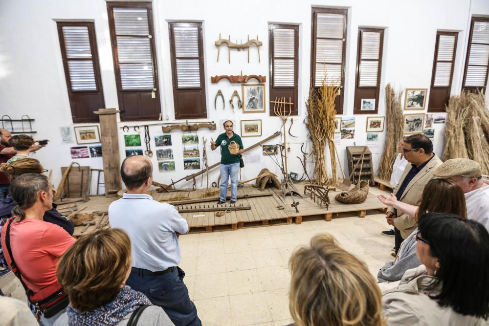 Callosa muestra trabajos del cáñamo a la Unesco