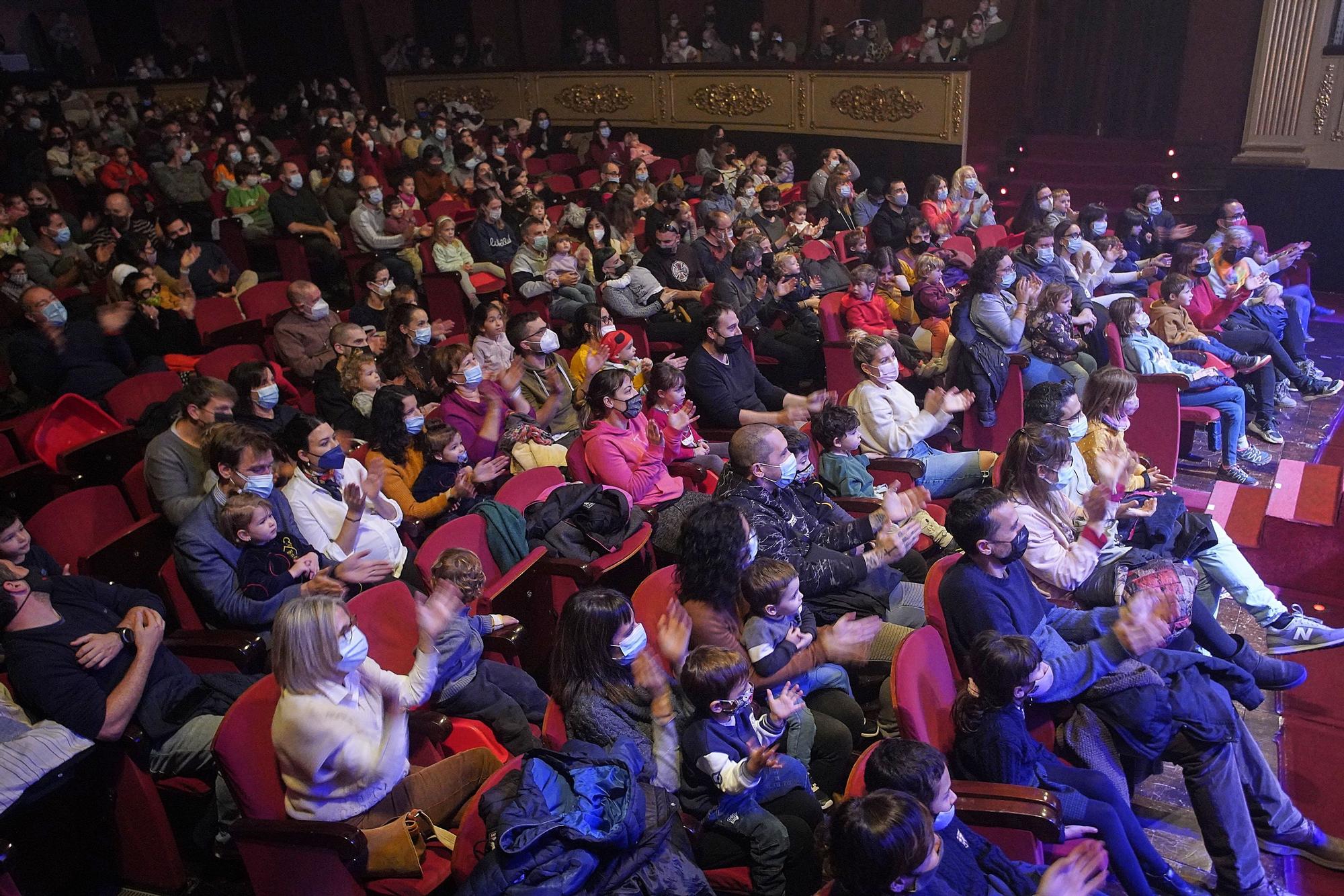 La màgia de Nadal arriba al Municipal de Girona en el primer dels vuit concerts que hi farà El Pot Petit