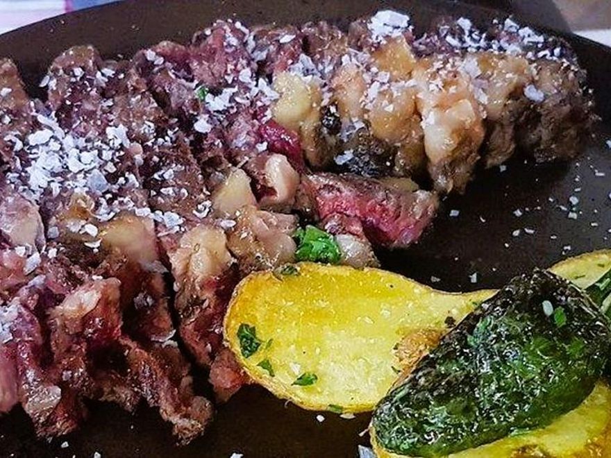 Casa Ramos: el paraíso de la carne está en Alcalá de Guadaira