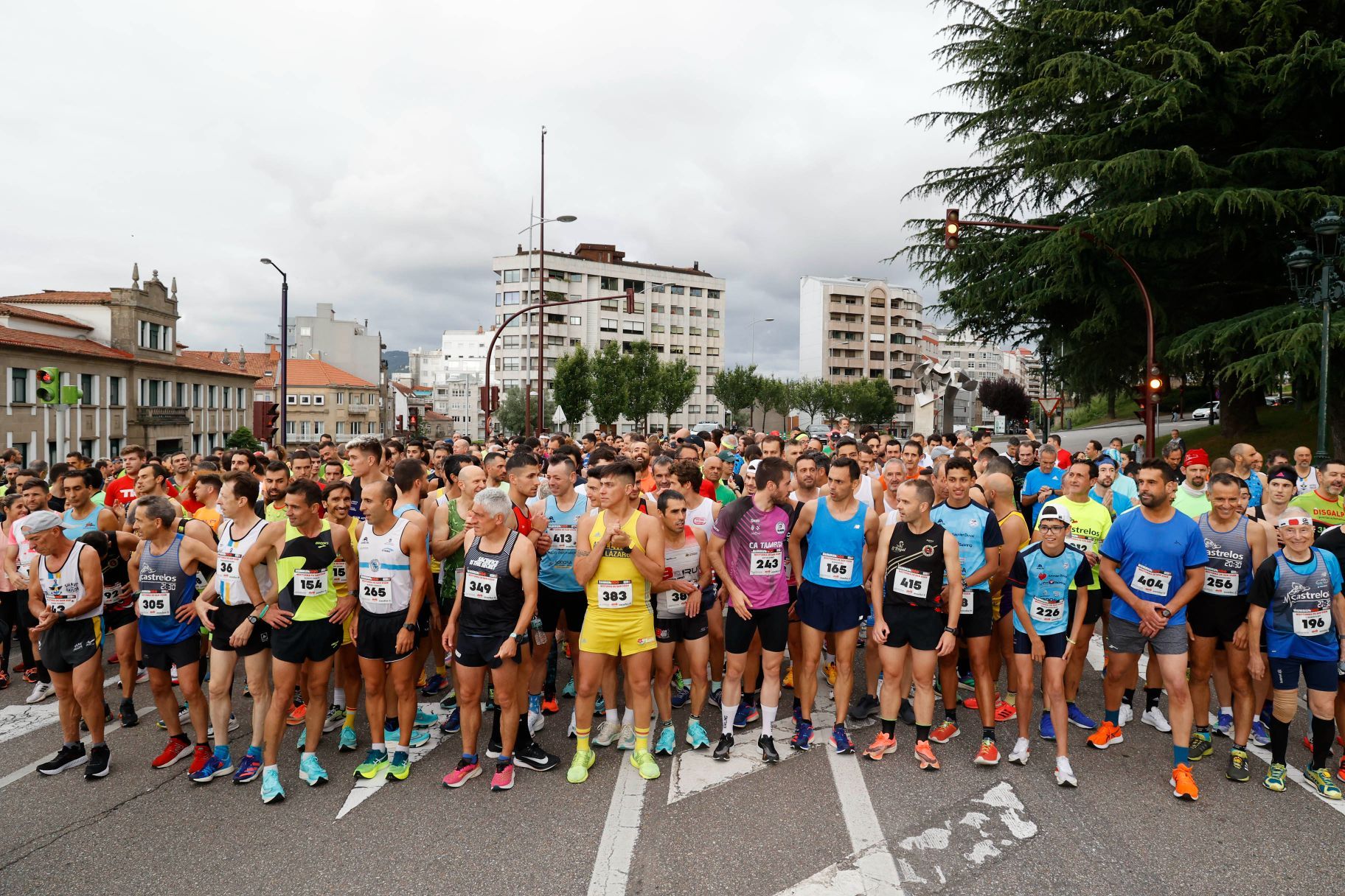 Una carrera con sardina y pan como premios