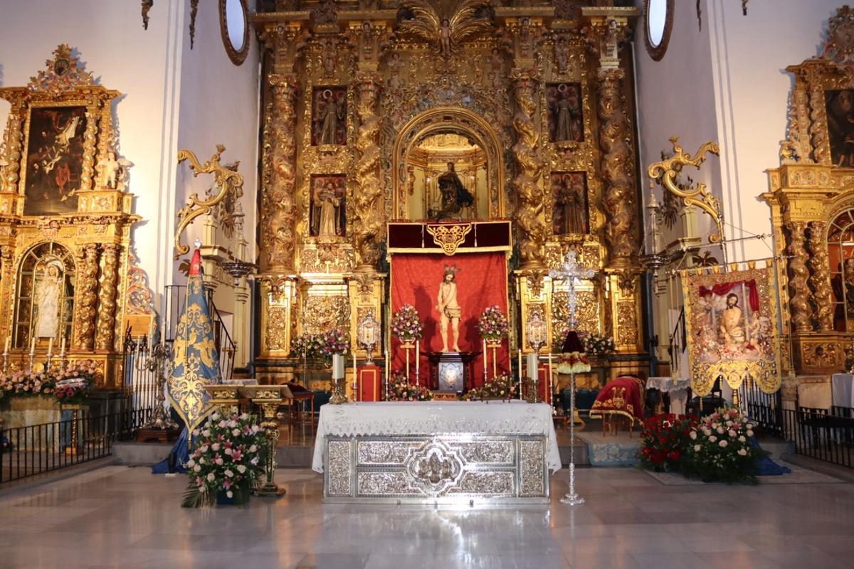 El Cristo de la Coronación de Lorca se acerca a los fieles por su cuarto de siglo