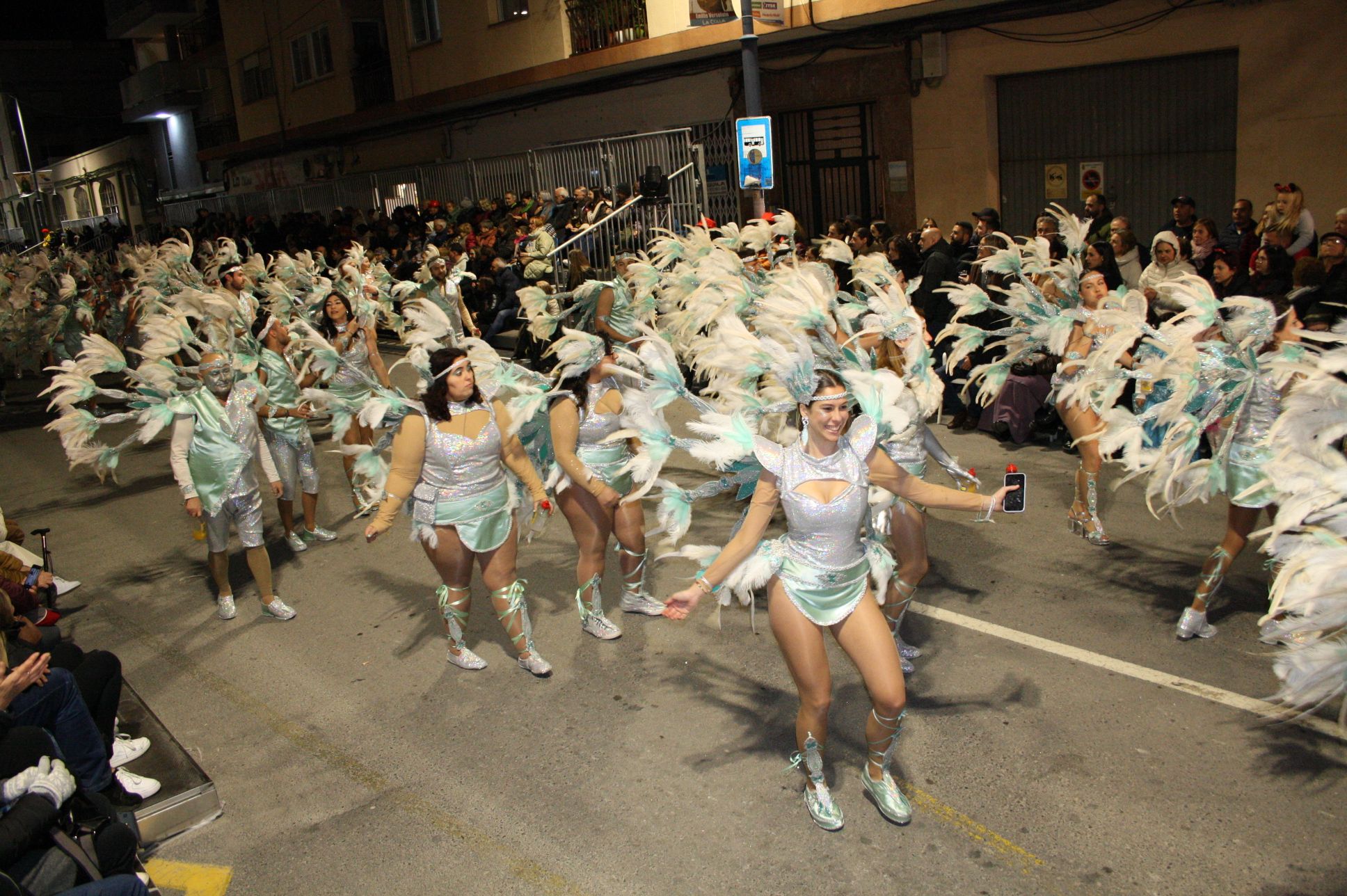 Macrogalería de fotos del primer gran desfile del Carnaval de Vinaròs