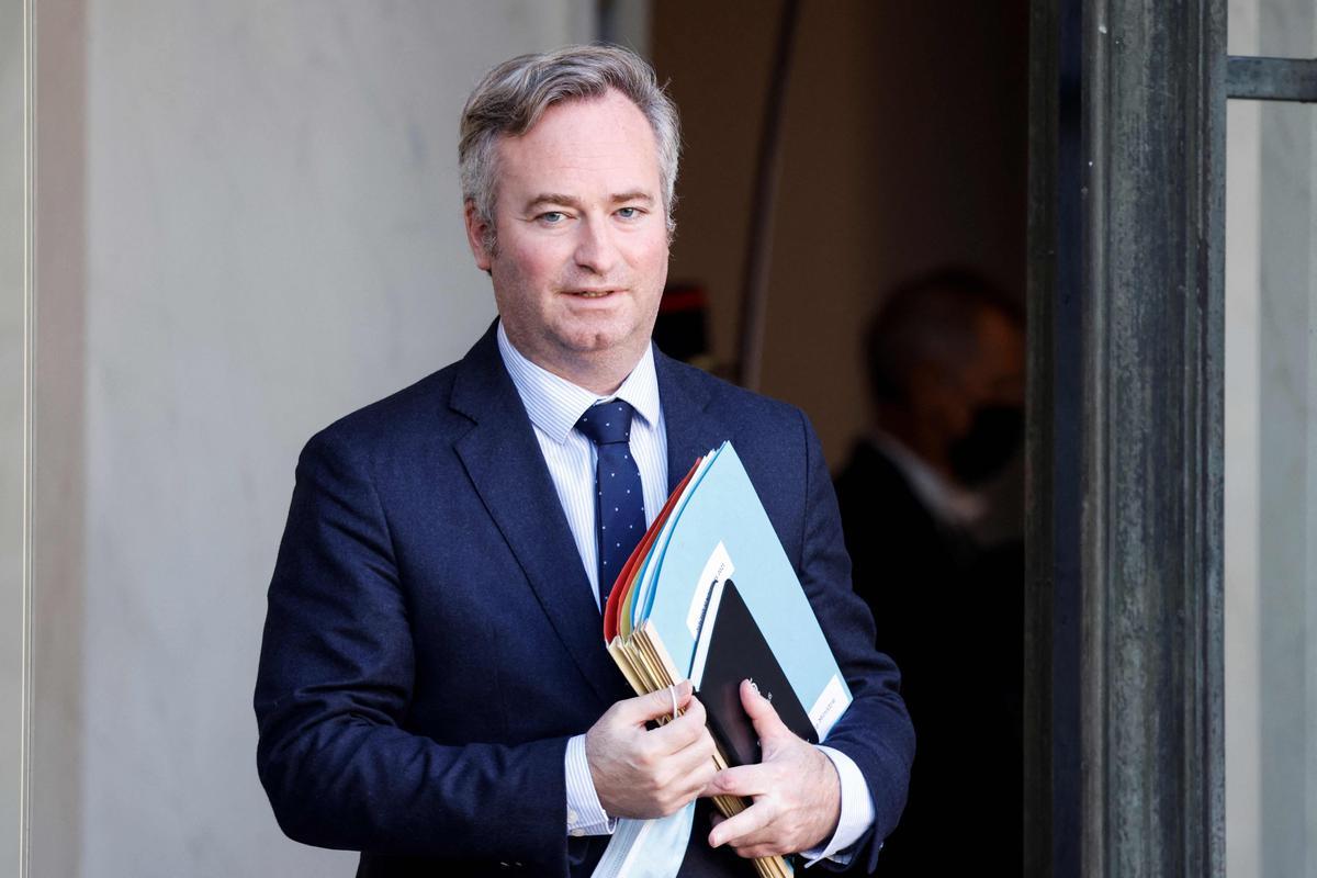 Dimiteix un ministre de Macron, condemnat per mentir sobre el seu patrimoni Dimiteix un ministre de Macron, condemnat per mentir sobre el seu patrimoni