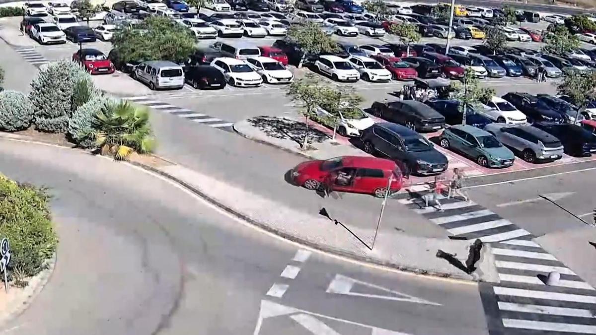 SUCESOS EN MALLORCA | Detenido por arrastrar con el coche a una dependienta tras un robo en Mallorca