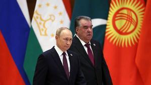 El presidente ruso, Vladimir Putin, y el presidente de Tayikistán, Emomali Rakhmon