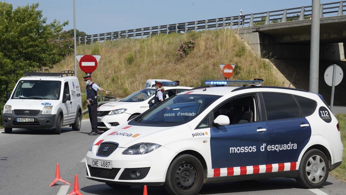 Un control dels Mossos durant el confinament.