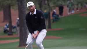 Rahm se lamenta tras un fallo con el putt