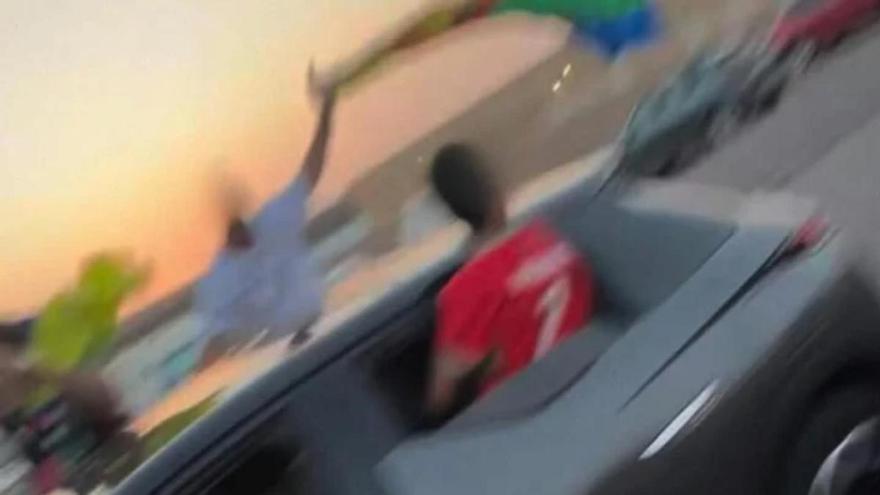 Vídeos virales acaban con conductores investigados en Corralejo