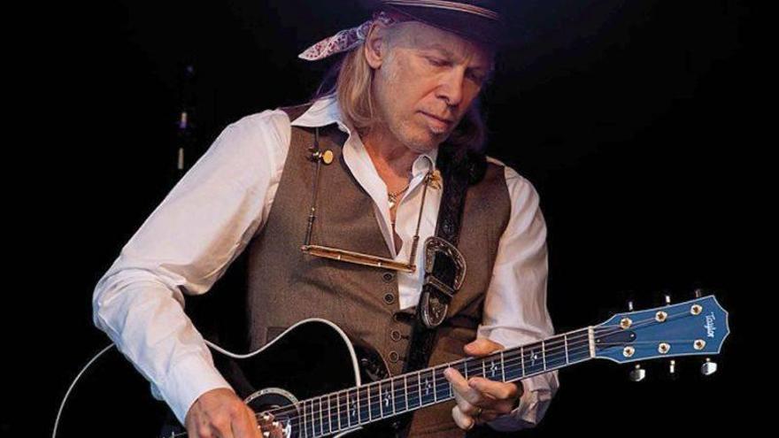 Alidé Sans y Trama suenan en Hecho y Elliott Murphy en Aínsa