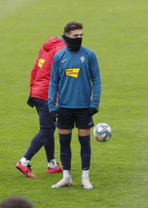 Entrenamiento del Sporting en Mareo.