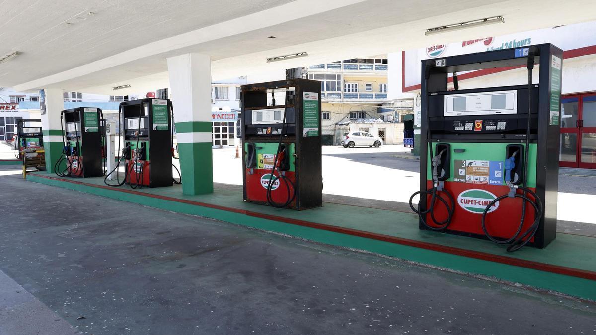 EEUU permite la llegada a Cuba de un buque petrolero ruso cuando casi no tiene combustible