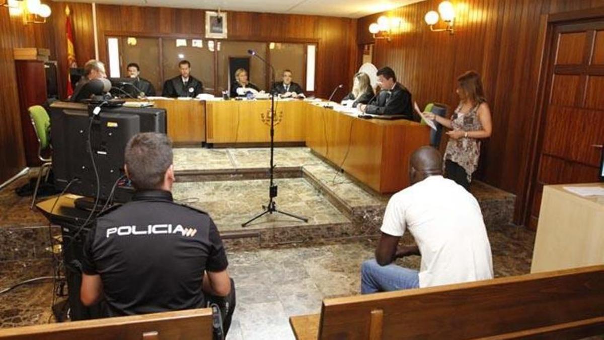 El agresor, durante el juicio en la Audiencia Provincial.