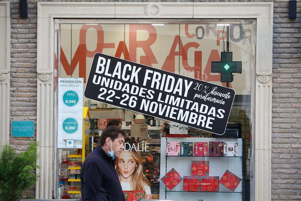 Imagen de archivo del Black Friday de 2021.