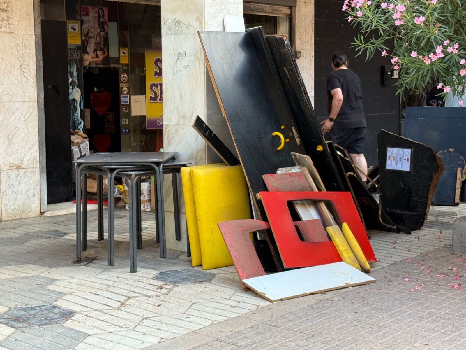 WhatsApp Image 2025-10-04 at 19.50.33 (1).jpeg