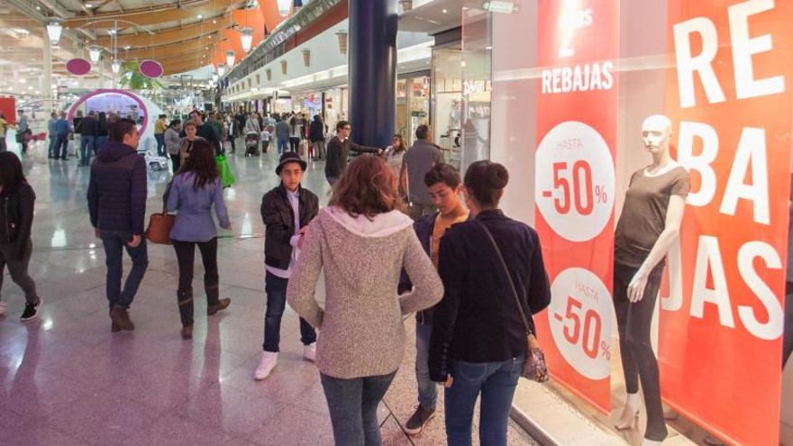 El comercio de la provincia vende un 5% más en las rebajas de este año