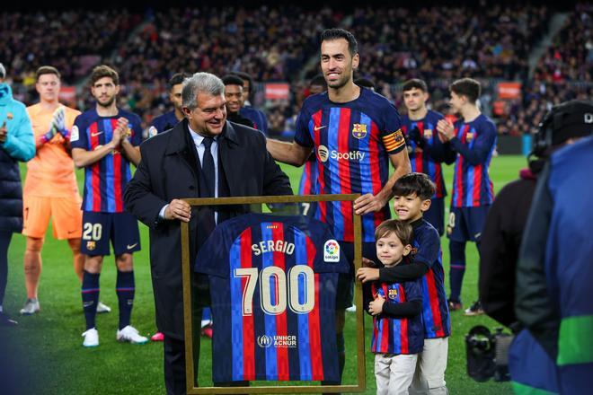¡Bendita nostalgia! Los mejores momentos de Busquets en el Barça