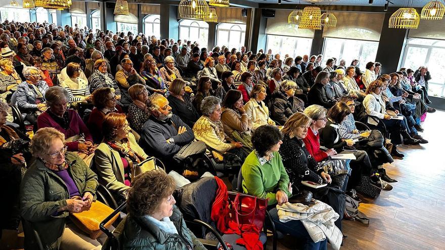 La escritora Carme Riera, en Navia: &quot;Si queremos fomentar la lectura no se puede obligar a leer El Quijote a un niño de 12 años&quot;