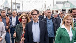 Illa assisteix a més actes del PSC per animar les bases