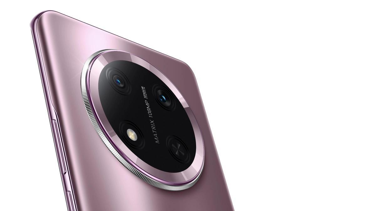 Honor yeni Magic7 Lite akıllı telefonunu sunuyor