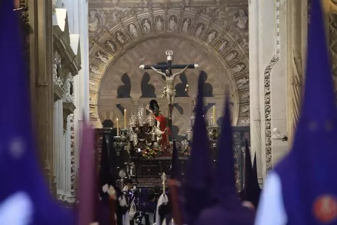 La Mezquita-Catedral, punto de partida de la hermandad de la Agonía