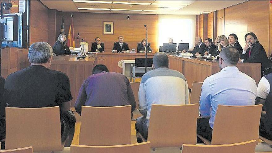 Condenados 6 narcos por traficar en Castellón y provocar el accidente de la policía