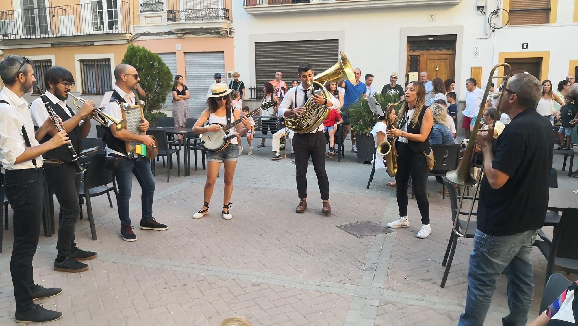 El jazz inunda las calles de Navajas