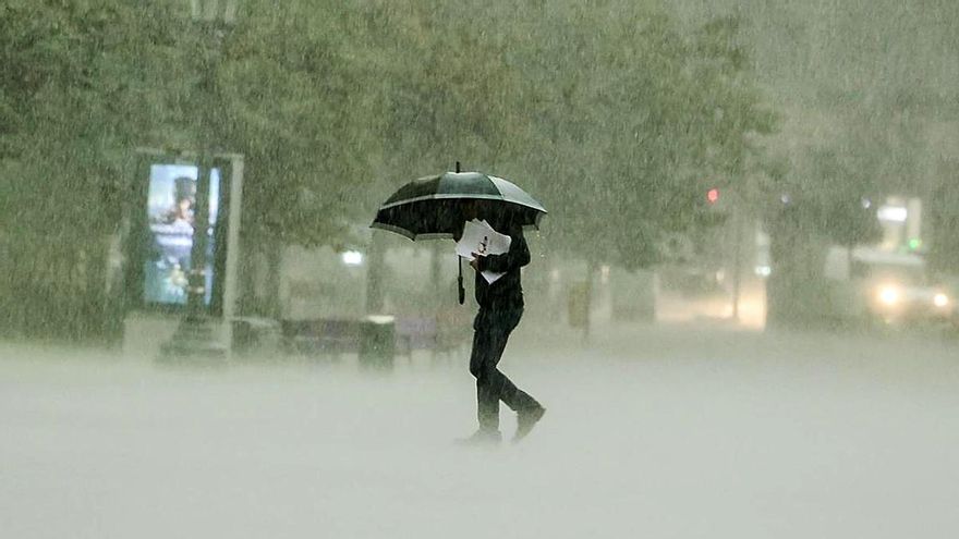 El viento pone en alerta este jueves a toda Extremadura y al norte de Cáceres además por lluvias