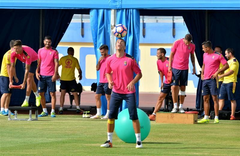 Entrenamiento de la UD Las Palmas en Maspalomas