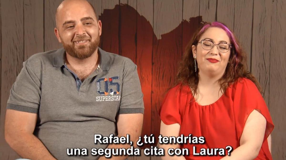 Rafael y Laura aceptaron tener una segunda cita tras su encuentro en &#039;First Dates&#039;.